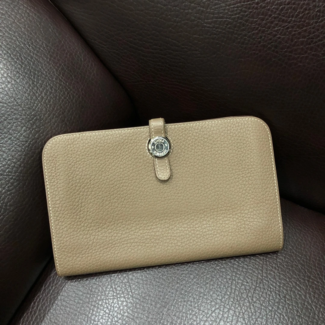 95新 Hermes/爱马仕 Dogon皮夹 尺寸20*12成色以直播为准GSS22211