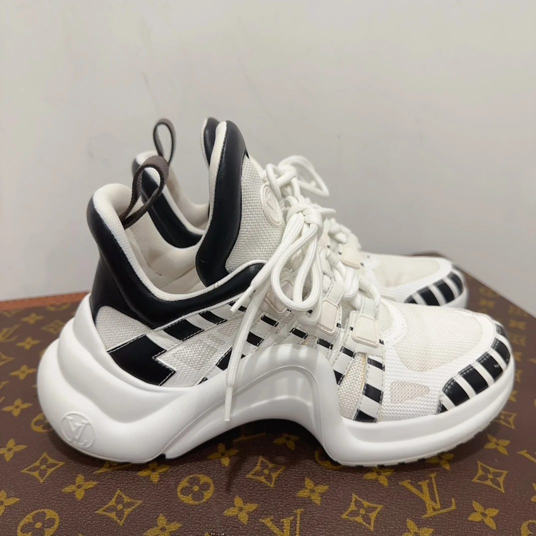 95新  安洁利严选/Lv老爹鞋/尺码37.5/成色以直播间为准/GSS14877