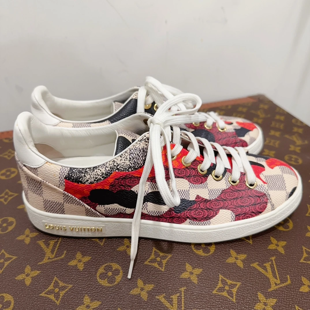 95新  安洁利严选 Lv平底鞋/尺码36/成色以直播间为准/GSS7095