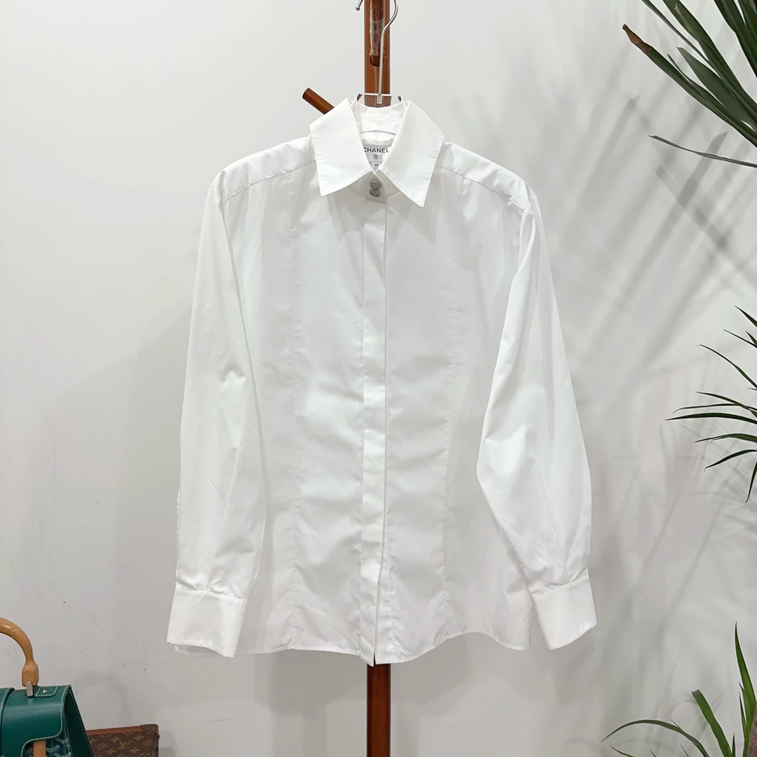 99新  安洁利严选/Chanel衬衫 尺码44成色直播间为准GSS19065