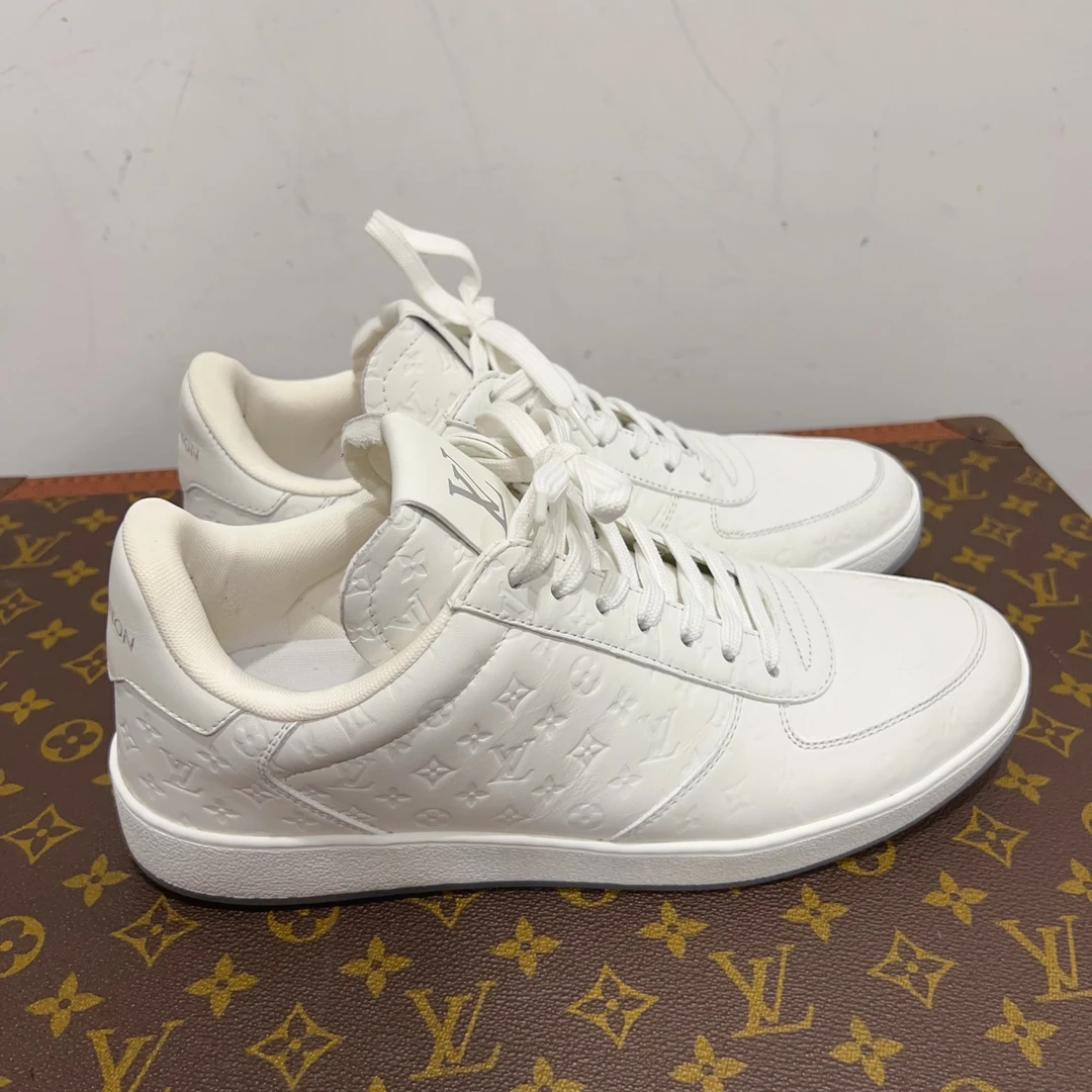 99新 LV 安洁利严选平底鞋 尺码40成色看直播GSS21445