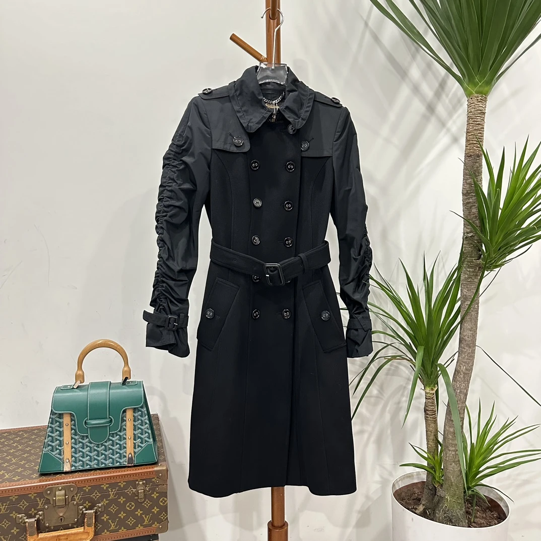 99新  安洁利严选Burberry风衣/码38/成色以直播间为准/GSS11928