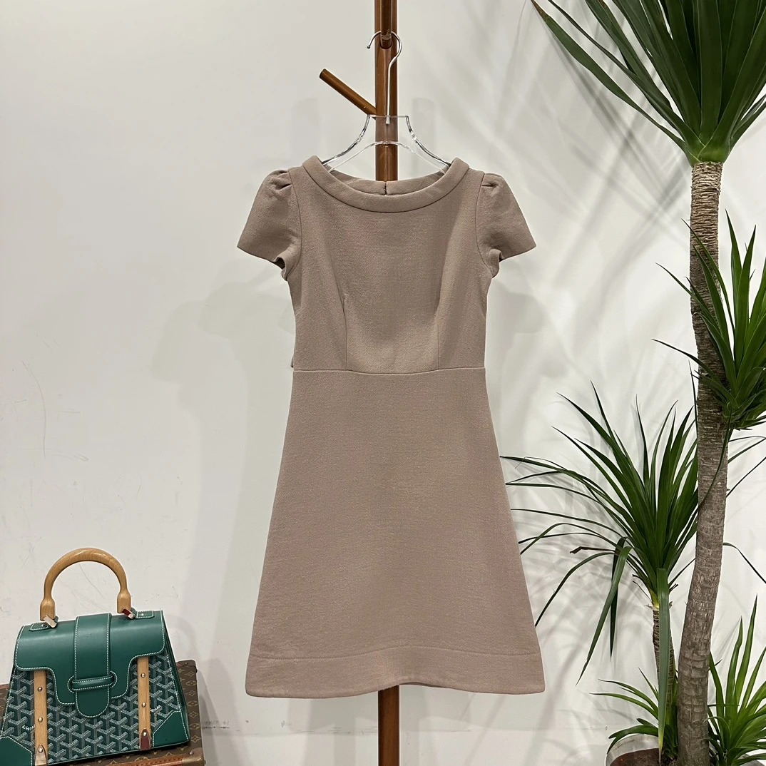 99新  安洁利严选Prada连衣裙/码36/成色以直播间为准/GSS12649