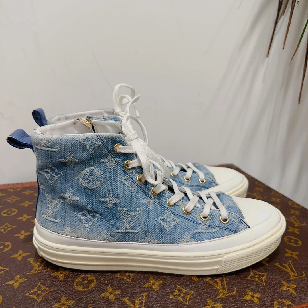 95新  安洁利严选/Lv平底鞋/尺码37/成色以直播间为准/GSS3733