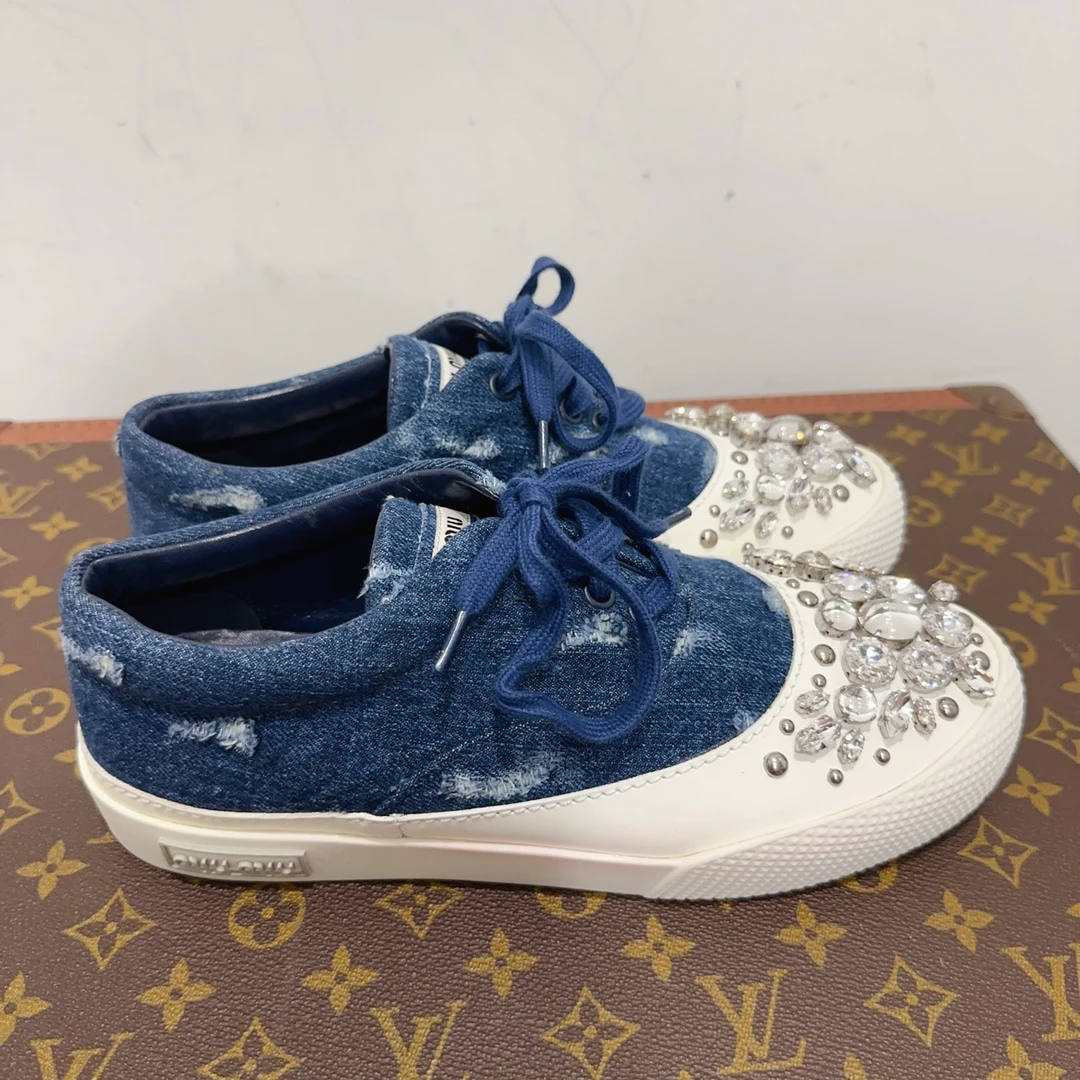 95新  安洁利严选/MiuMiu平底鞋成色直播间为准GSS19893