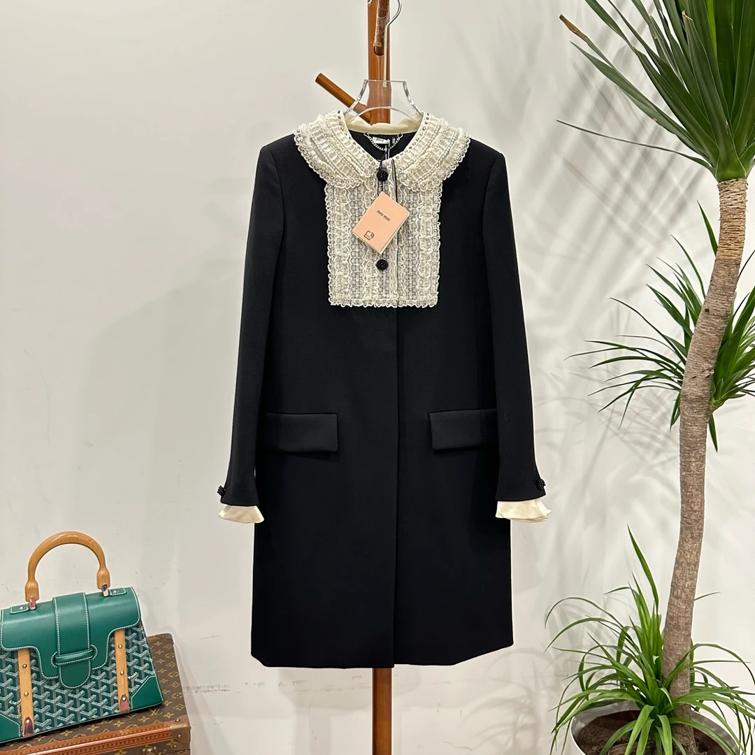 全新未使用  安洁利严选MiuMiu大衣/码40成色直播间为准GSS19355