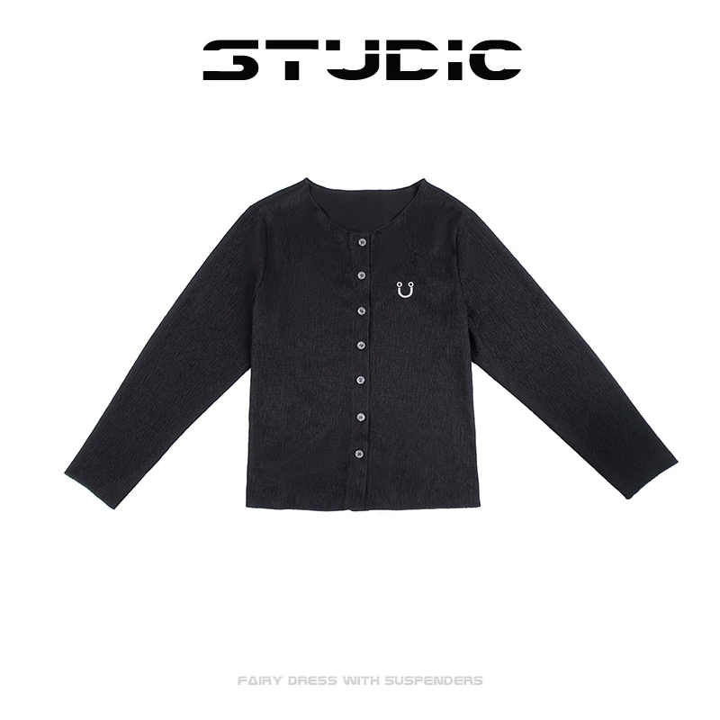 【摇摇推荐】秋日私语~笑脸圆领肌理纯色打底衫M3C0025