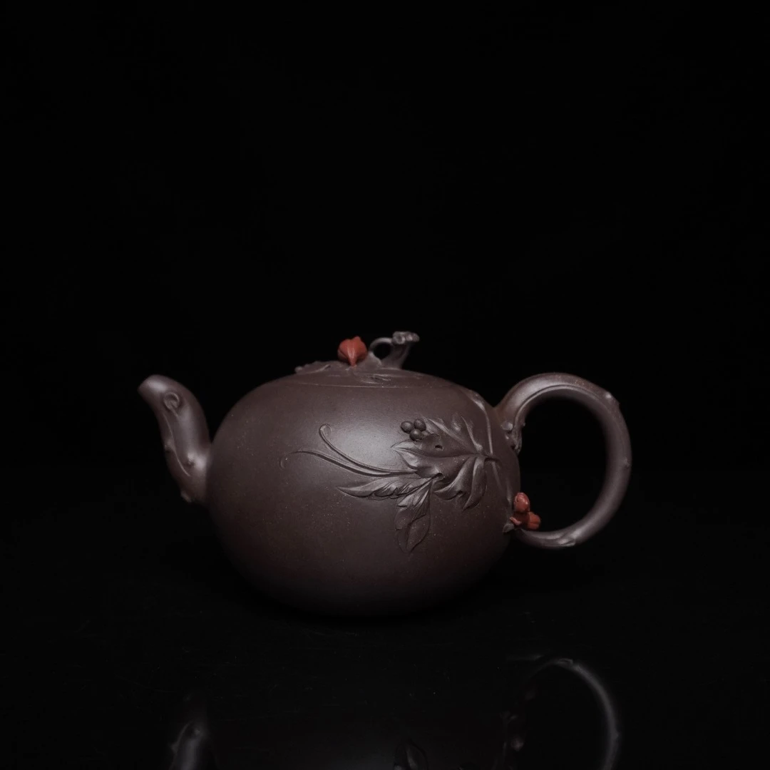 储集泉之女【松鼠葡萄】 储蓁 纯手工制壶 440cc天青 宜兴紫砂壶