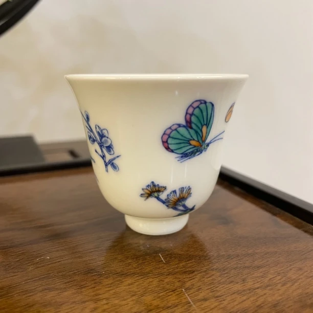 景德镇 蝶恋花青花釉下彩手工主人杯