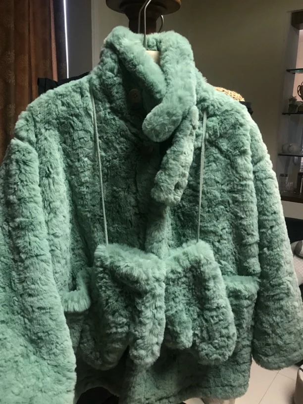 常规款女厚款短外套加绒大衣皮毛一体长袖宽松上衣绿色冬季