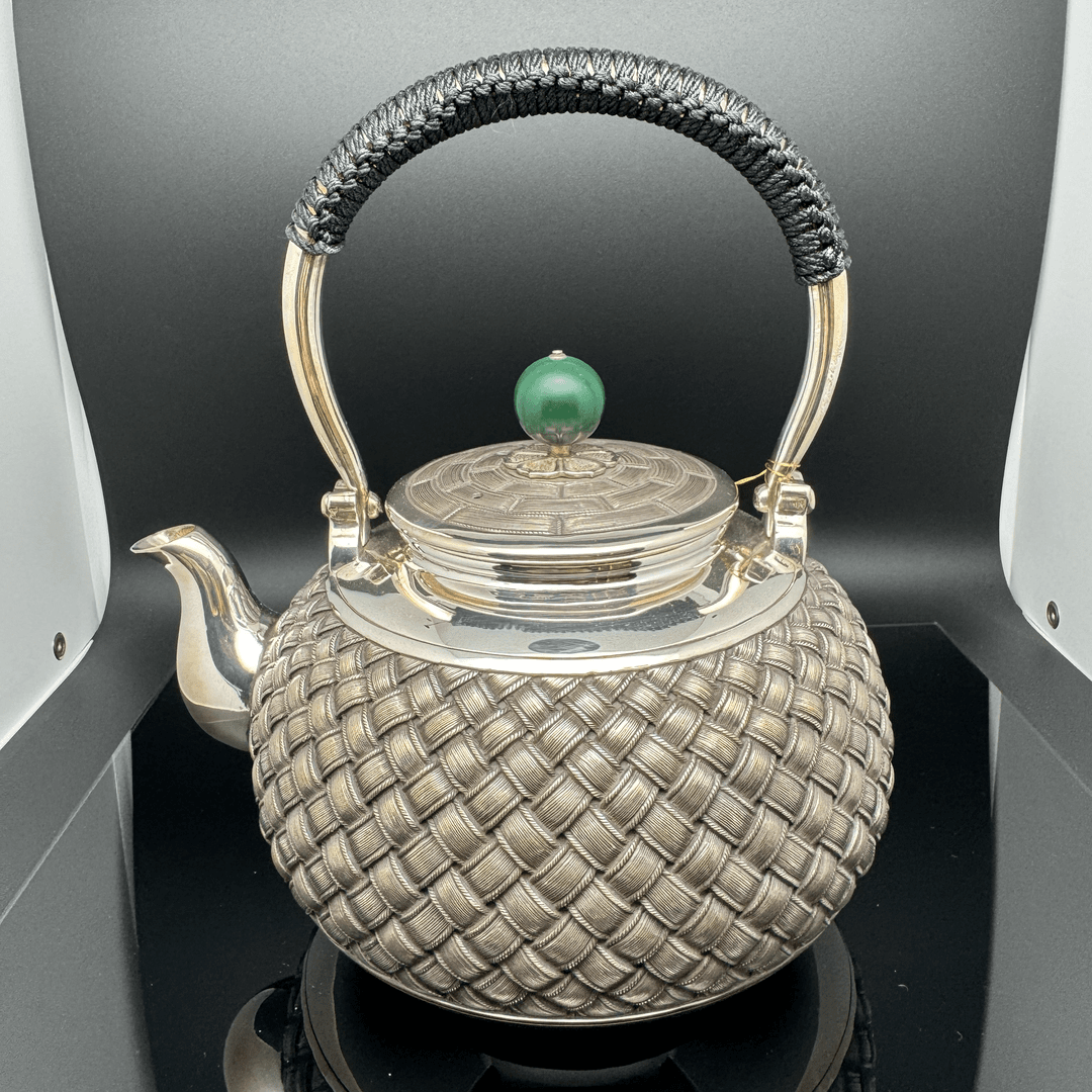 足银银制品 0718GMD572银漆钮竹编壶（金奖）