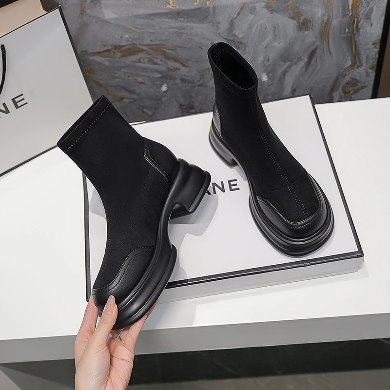 马丁靴女厚底小个子瘦瘦靴子女2024年秋冬新款加绒高跟弹力短靴女