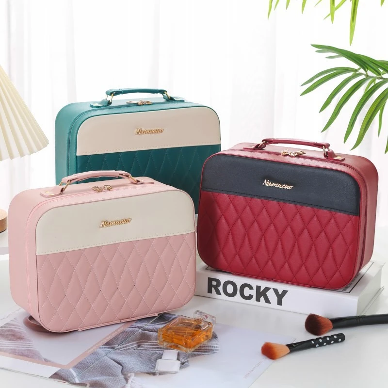 化妆包新款ins网红爆款便携大容量护肤品收纳盒化妆箱 时尚简约