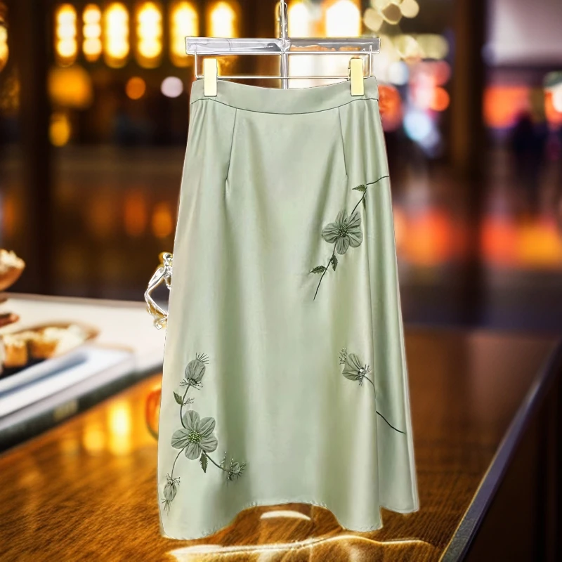 【帕娜美】赫本风夏季新款绣花重工钉珠中长款半身裙百搭显瘦手摇花