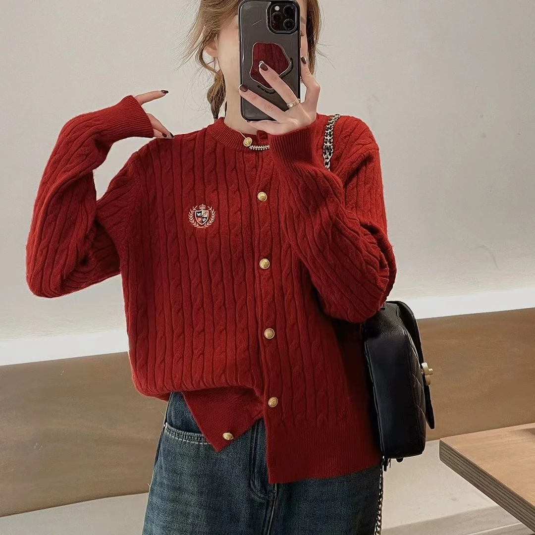 2024春季新款刺绣新年红色毛衣麻花针织开衫百搭上衣外套女