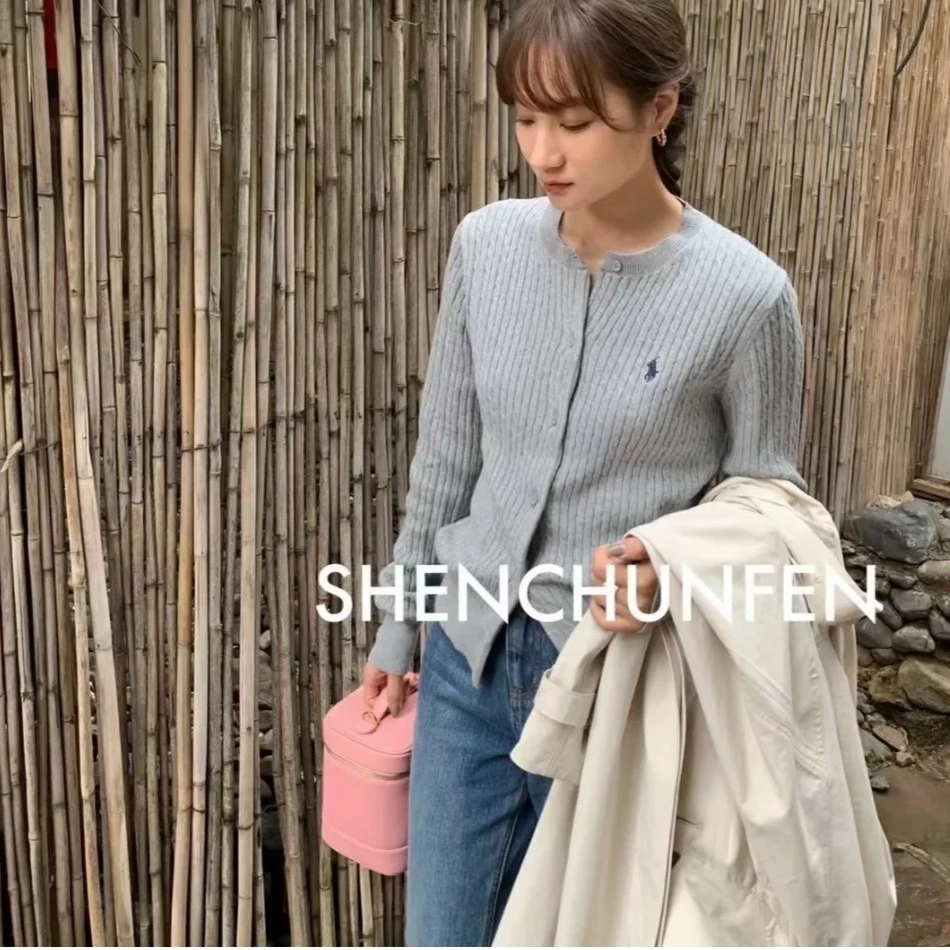 战马刺绣麻花开衫女款秋冬宽松加厚长袖圆领纯色毛衣休闲简约毛衫