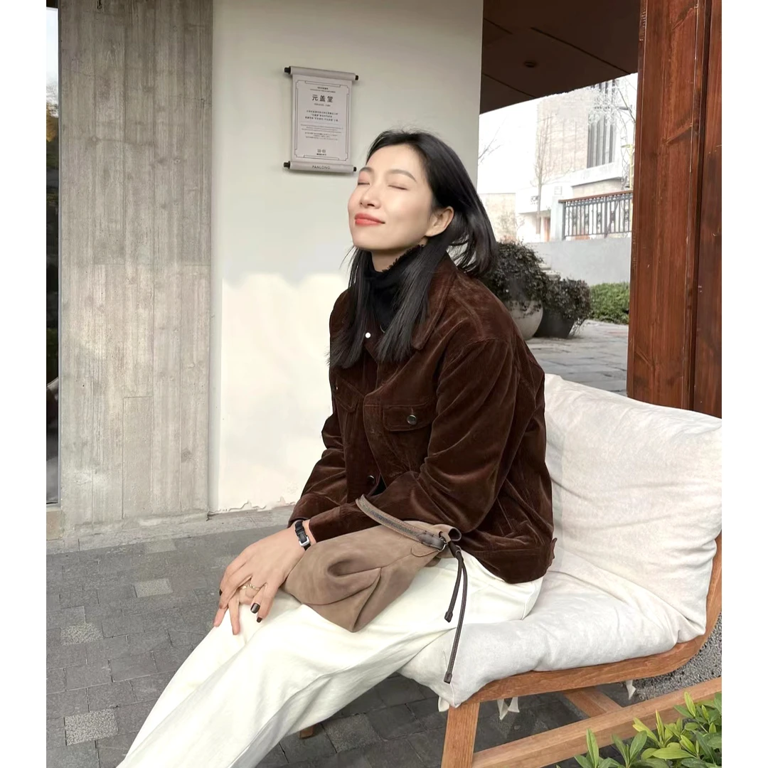 【燕子甄选】科鲁达 休闲百搭复古条绒春季新品上衣女外套4740wt