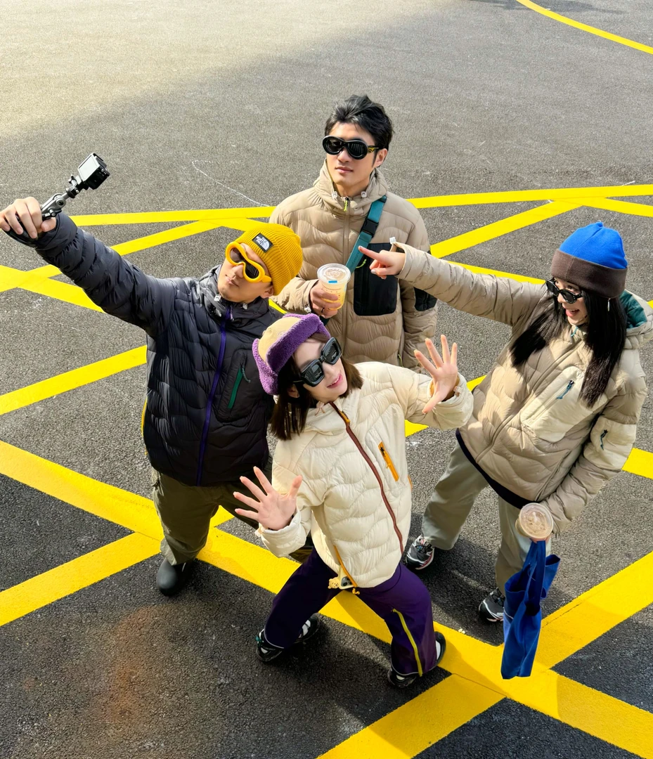 【蛋蛋】大头同款！春款轻盈羽绒服！「New」国标90白鸭绒帽羽绒服外套