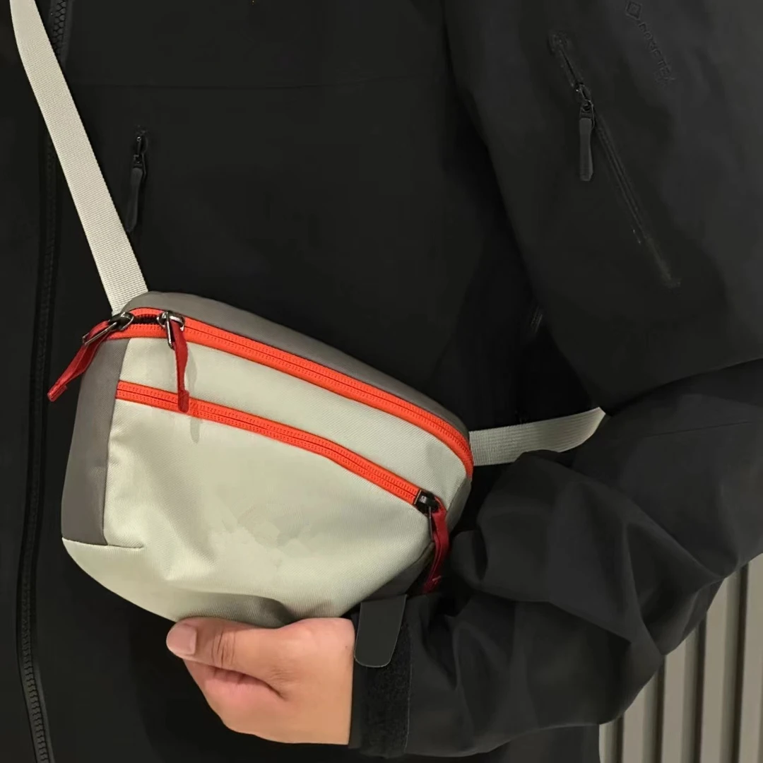 小身材大容量】户外男女款多功能背包 INS风百搭时尚潮流腰包/挎包