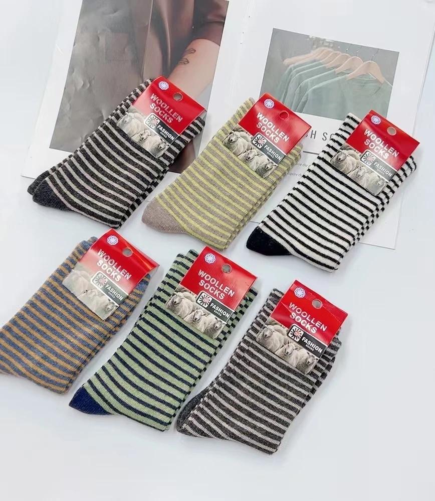 秋冬加厚保暖情侣条纹袜子美拉德色系中长筒袜百搭