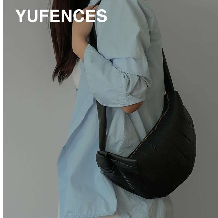 YuFences/与樊 · 原创设计  真皮高定包  牛角包  ＃5158