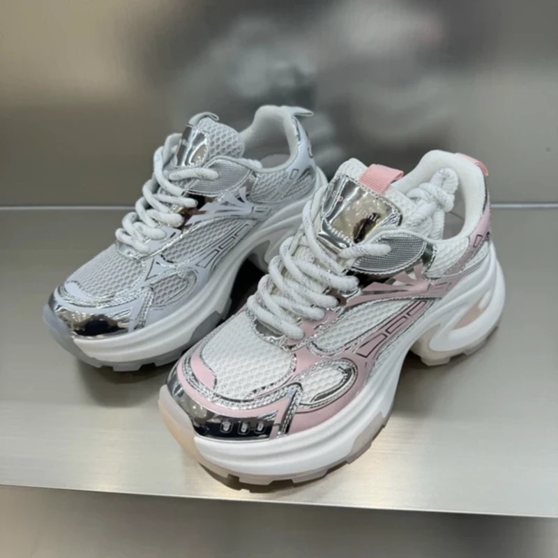 2025年夏天透气运动鞋女美式小众不撞款百搭潮牌痞帅鞋子炸街老爹