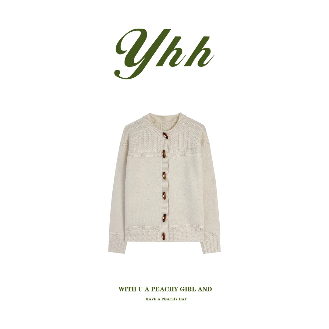 【YHH】冬季简约经典休闲木扣绵羊毛针织开衫-YHW5077