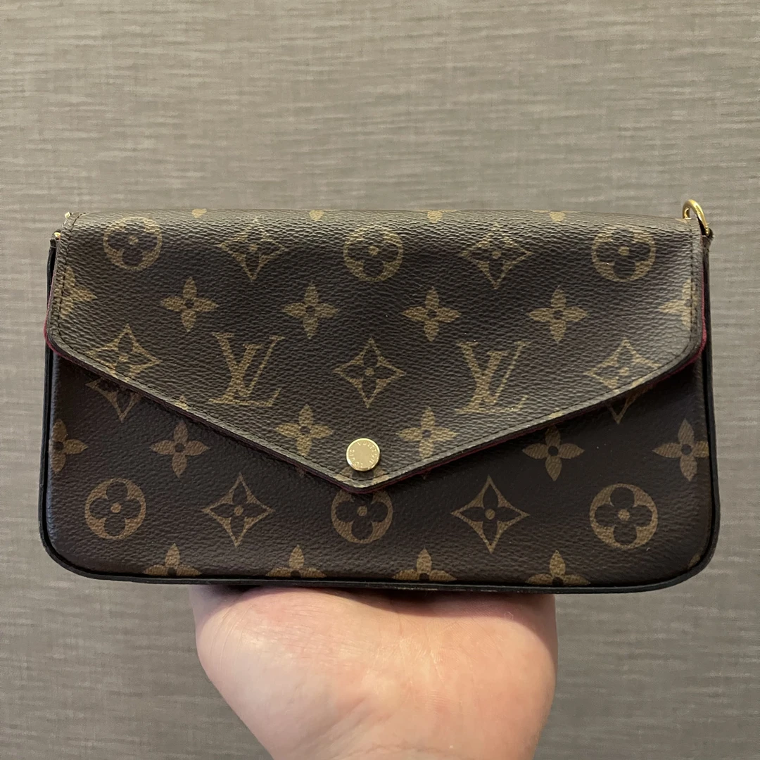 95新 LV LV三合一老花经典