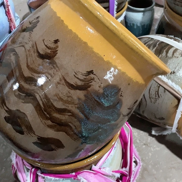 红陶20CM（含）-50CM（不含）瑕疵21/26一个