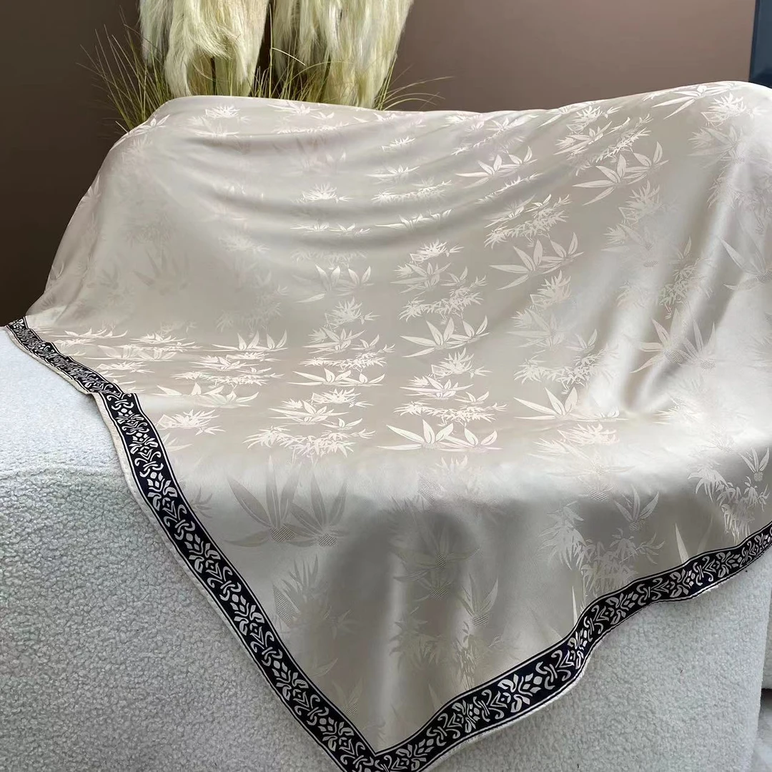 【竹篱赴影】140*140香云高品油光花萝爆款国风提花高端百搭丝巾