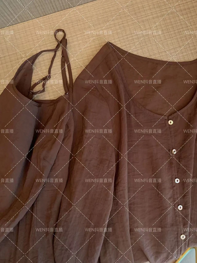 【WEN内购会】宽松休闲百搭外衫+吊带两件套WWTZ0055