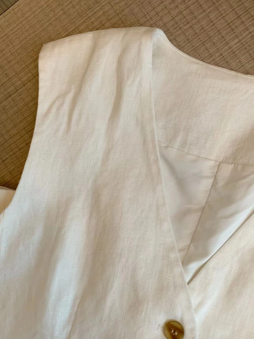 WEN 纯色百搭V领排扣休闲马夹WWC0086