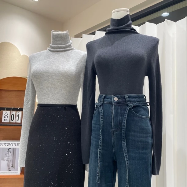 堆堆领基础色薄款打底衫