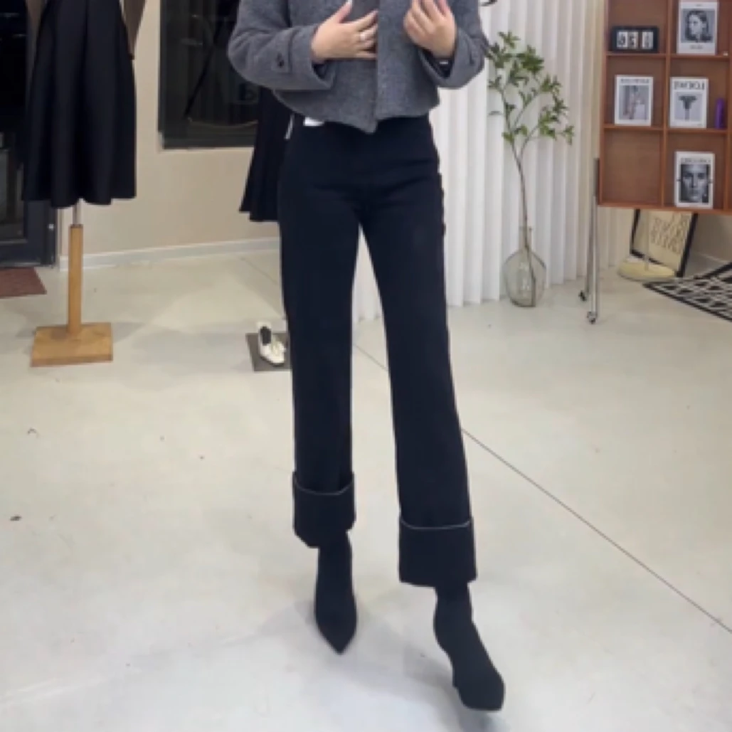 发热小个子友好加绒翻边直筒牛仔裤