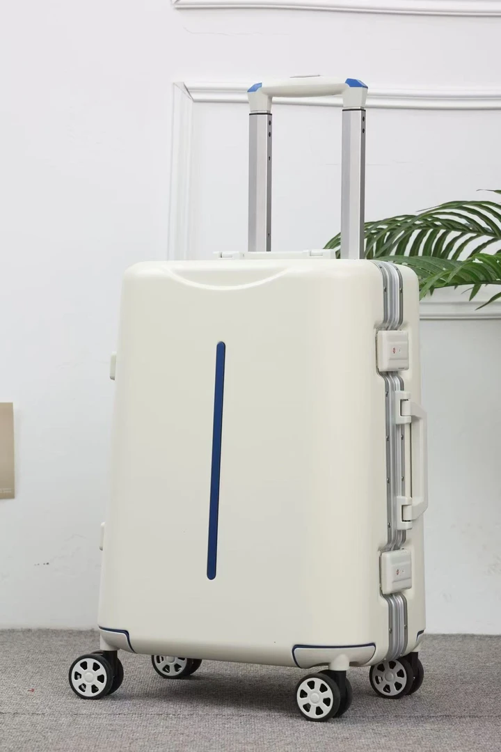 新款墩墩箱男女同款铝镁合金铝框箱大容量旅行箱防水密码箱