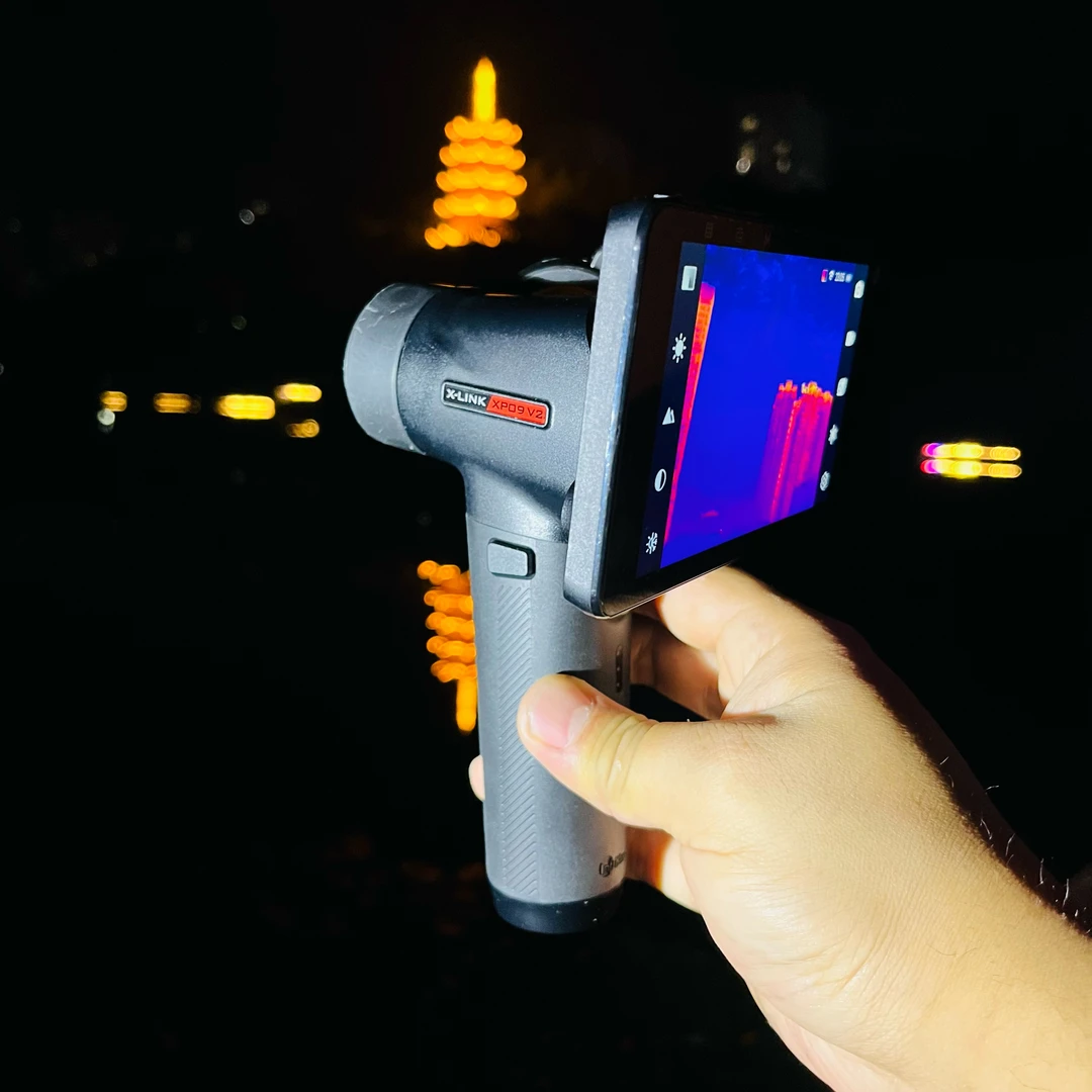 艾睿XP09V2 热成像仪 新款50HZ艾睿全国认证合作商户外红外夜视仪