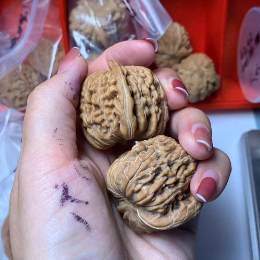 【闪购商品】文玩核桃吊坠