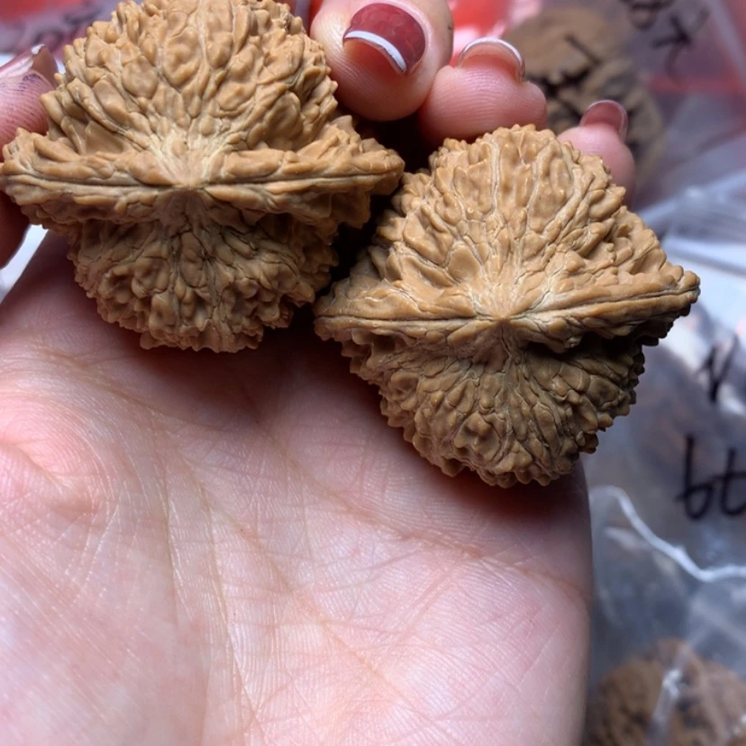 【闪购商品】文玩核桃吊坠
