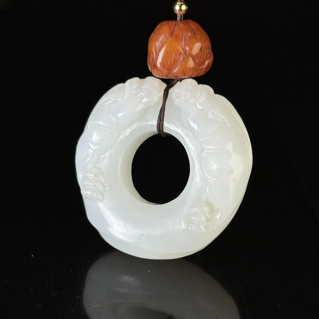 清和田玉瑞兽纹璧 ZR321113019*【上海兰馨】