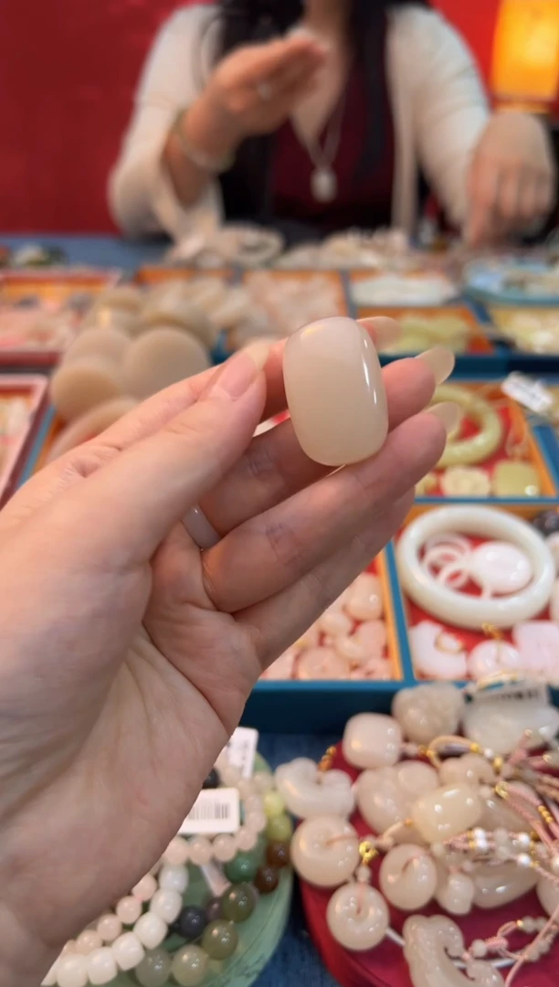 【闪购商品】和田玉藕粉无事牌未镶嵌吊坠