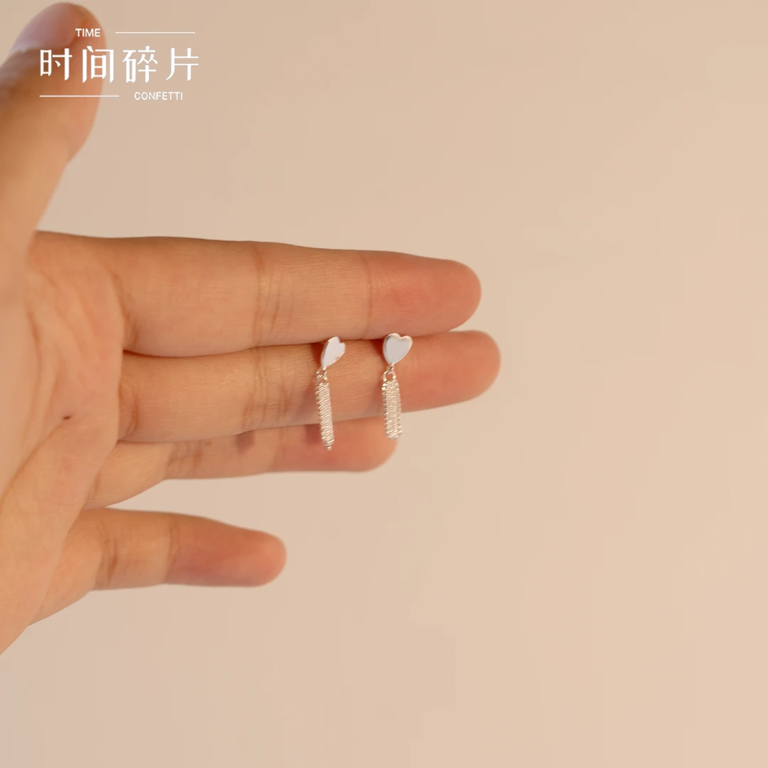 925银耳饰 【孙二娘】气质高级感光面爱心小流苏螺纹耳饰TC 5199