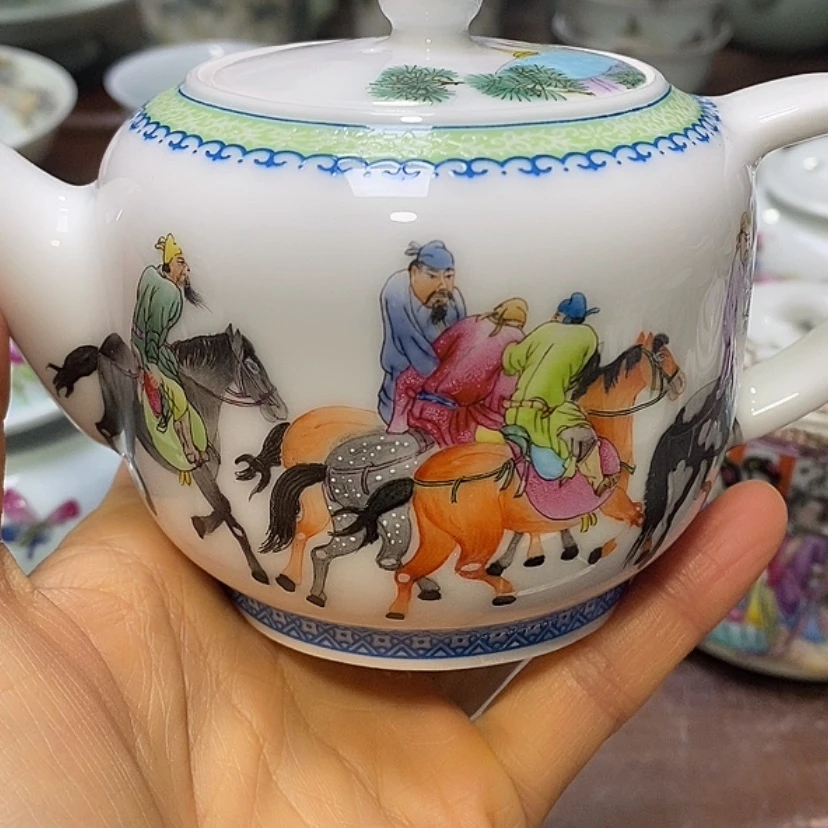 【闪购商品】陶瓷摆件?**觉