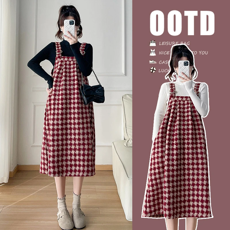 孕妇装秋冬季2024新款加厚背带裙子两件套格子红色连衣裙时尚套装