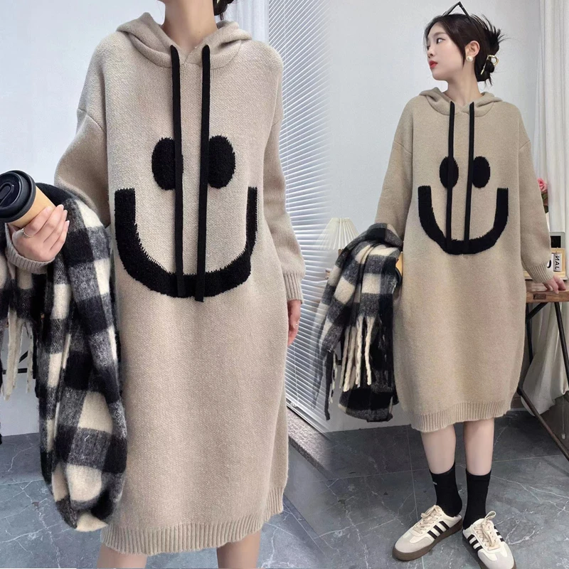 孕妇连衣裙秋装高级感毛衣外套秋季慵懒风笑脸连帽宽松长裙女秋冬