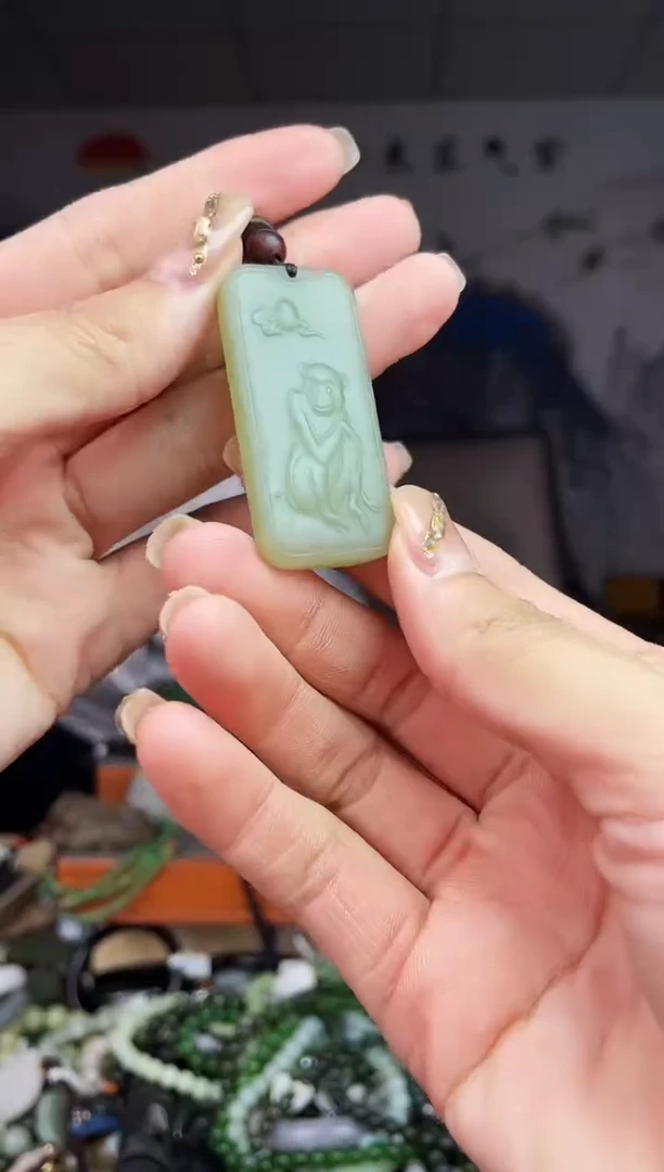 【闪购商品】和田玉挂件未镶嵌拍一发一