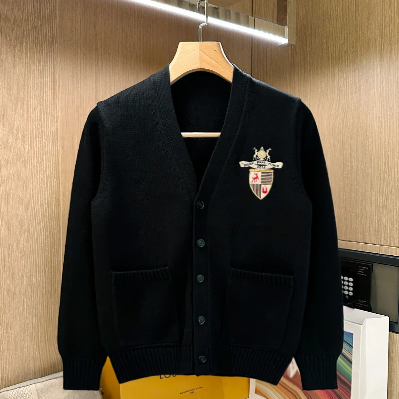 欧洲站潮流男士刺绣毛衣开衫冬季加厚外穿保暖上衣休闲针织外套男