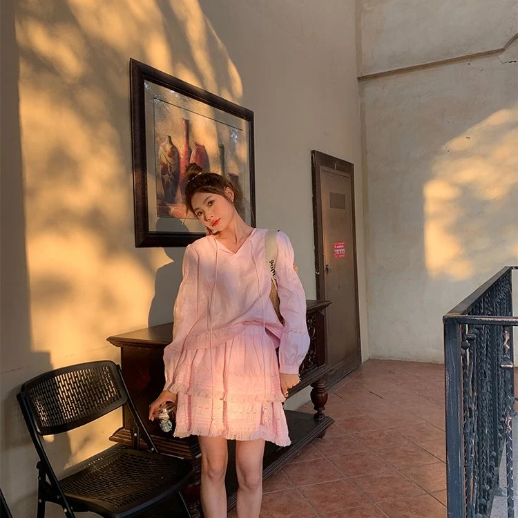 落落狷介 夏装搭配一整套时尚粉色套装裙女套头上衣+流苏蛋糕裙