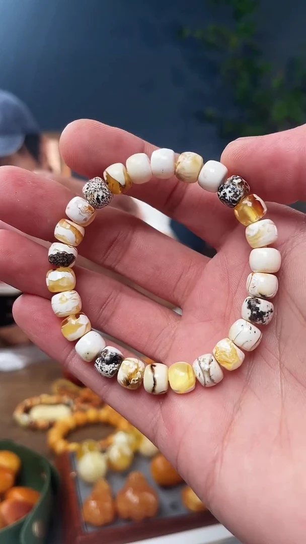 【闪购商品】蜜蜡珠宝奇石未镶嵌假一赔四