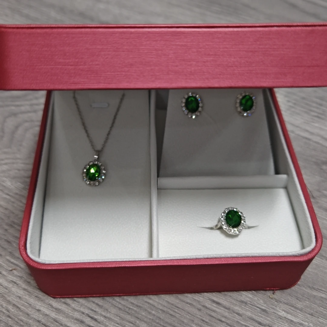 铜合金石英石项链 华姐宠粉四件套（戒指项链耳环）