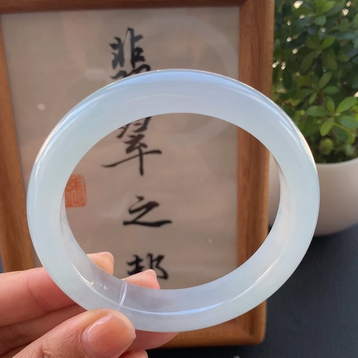 翡翠手镯未镶嵌翡翠手镯58